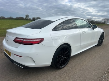 Used Mercedes-Benz 220 2018 for sale - 78117032: Photo