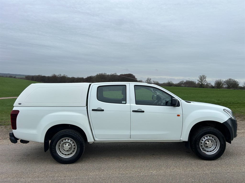Used Isuzu D-Max 2020 for sale - 77560771: Photo 9