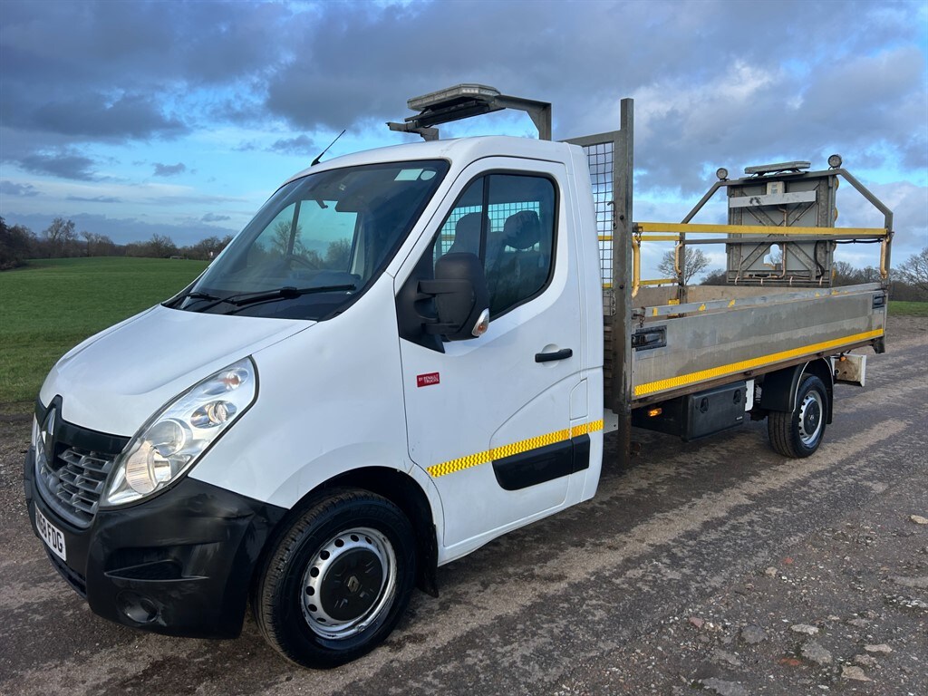 Used Renault Master 2018 for sale - 77316182: Photo 2