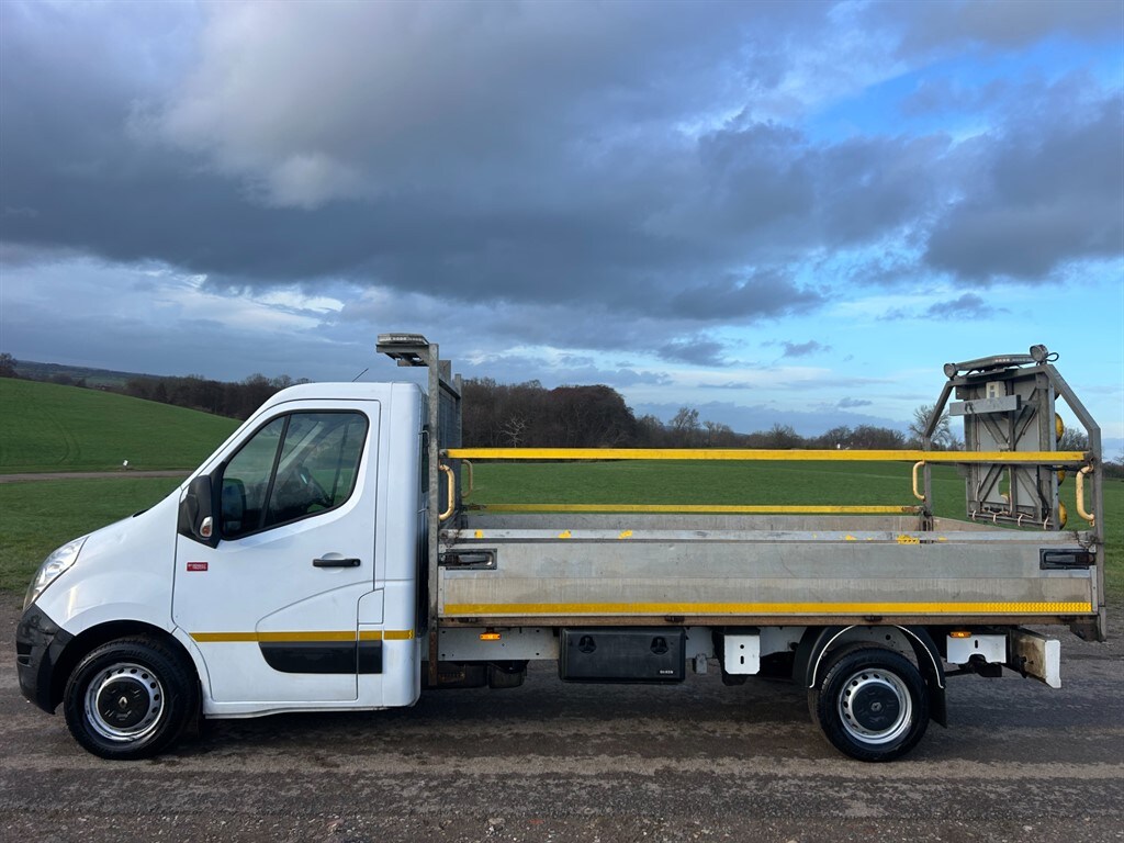 Used Renault Master 2018 for sale - 77316182: Photo 9