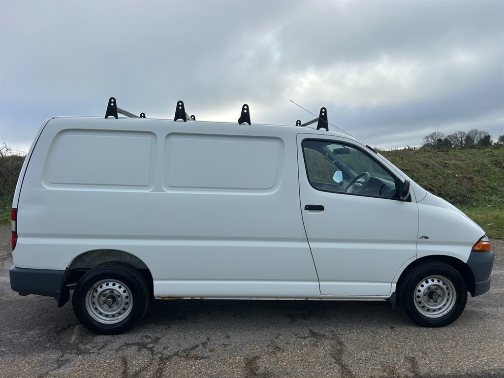 Used Toyota HiAce 2002 for sale - 77281367: Photo 10