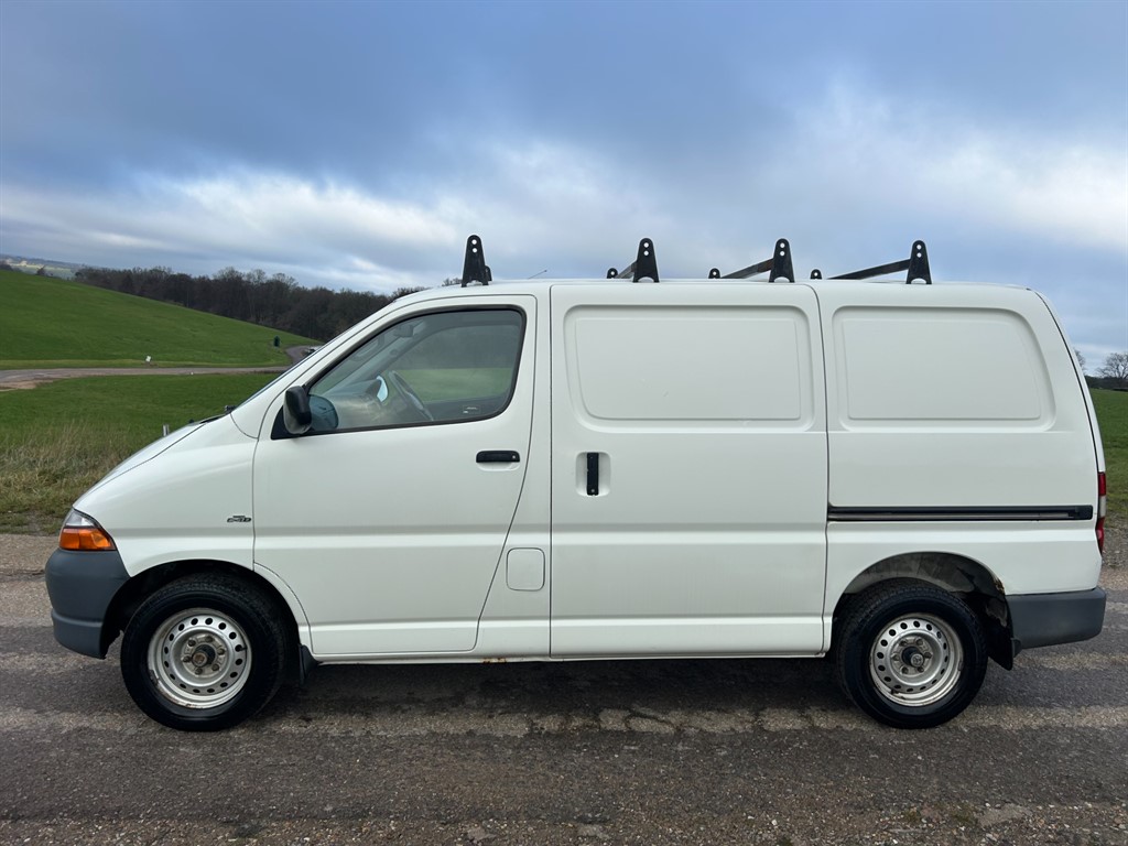 Used Toyota HiAce 2002 for sale - 77281367: Photo 12