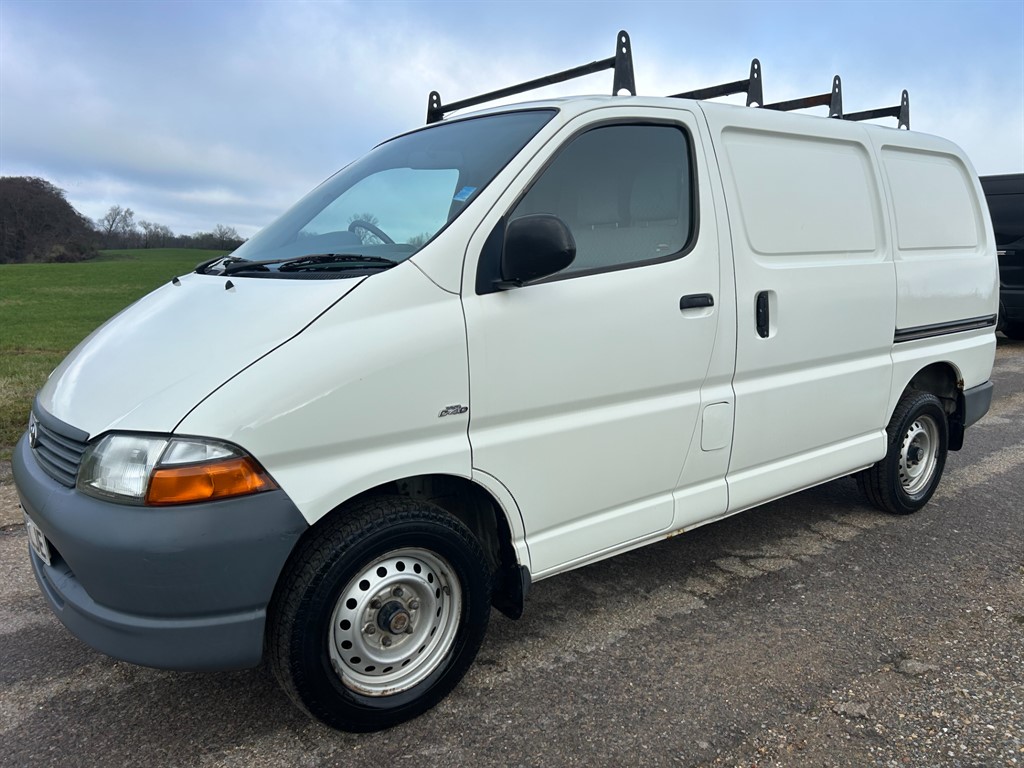 Used Toyota HiAce 2002 for sale - 77281367: Photo 2