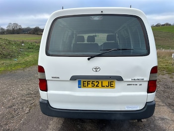 Used Toyota HiAce 2002 for sale - 77281367: Photo