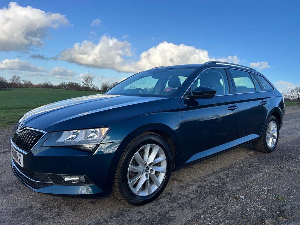 Used Skoda Superb 2018 for sale - 77192776: Photo 2