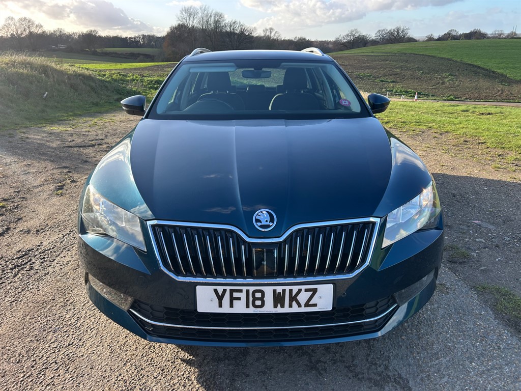 Used Skoda Superb 2018 for sale - 77192776: Photo 8