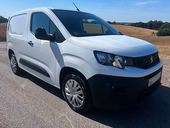 Used Peugeot Partner 2022 for sale - 79498883: Photo