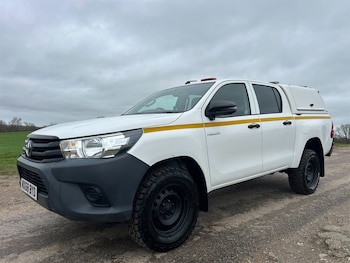 Used Toyota Hilux 2018 for sale - 77513904: Photo