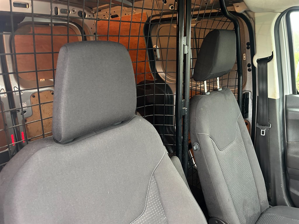 Used Ford Transit Courier 2019 for sale - 77192781: Photo 18