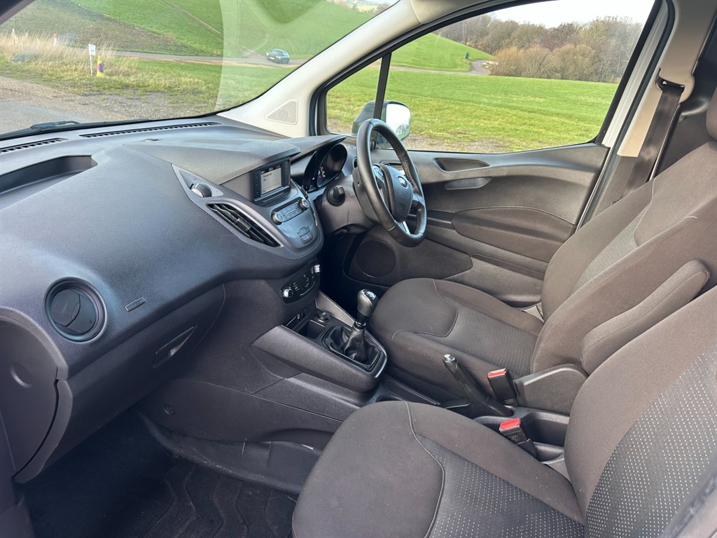 Used Ford Transit Courier 2019 for sale - 77281357: Photo 14