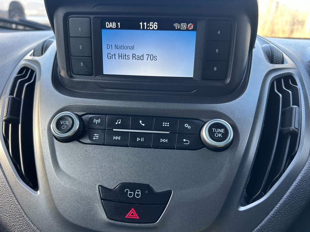 Used Ford Transit Courier 2019 for sale - 77281357: Photo 16