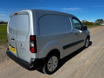 Used Citroen Berlingo 2018 for sale - 77513913: Photo