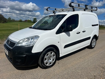 Used Peugeot Partner 2018 for sale - 78247058: Photo