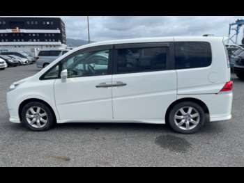 Used Honda Stepwagon 2006 for sale - 75277515: Photo