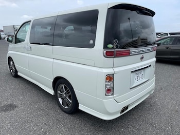 Used Nissan Elgrand 2007 for sale - 75835535: Photo