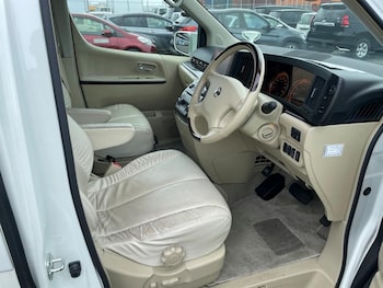 Used Nissan Elgrand 2007 for sale - 75835535: Photo