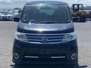 Used Nissan Serena 2010 for sale - 75277521: Photo