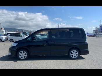 Used Nissan Serena 2010 for sale - 75277521: Photo