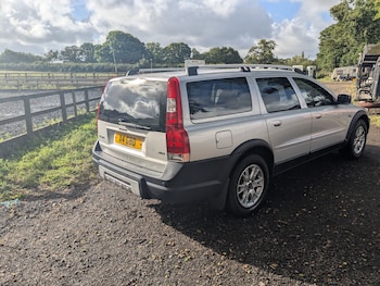 Used Volvo XC70 2005 for sale - 75749614: Photo