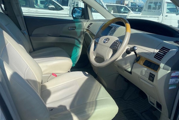 Used Toyota Estima for sale - 75277551: Photo 12