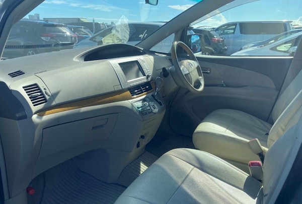 Used Toyota Estima for sale - 75277551: Photo 13