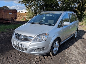 2013 (63) - 1.6 16V Exclusiv MPV 5dr Petrol Manual Euro 5 (115 ps)