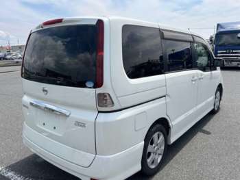 Used Nissan Serena 2009 for sale - 75277606: Photo