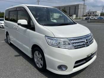 Used Nissan Serena 2009 for sale - 75277606: Photo
