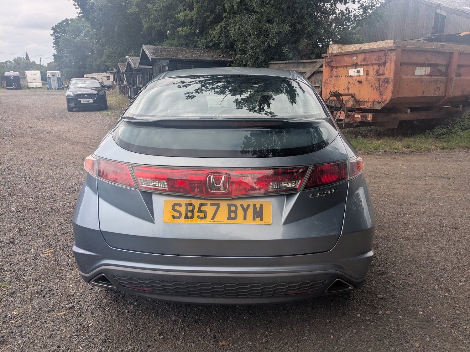 Vehicle 8