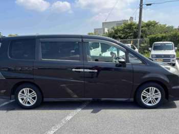 Used Honda Stepwagon 2009 for sale - 75277572: Photo