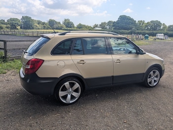 Used Skoda Fabia 2012 for sale - 75453938: Photo