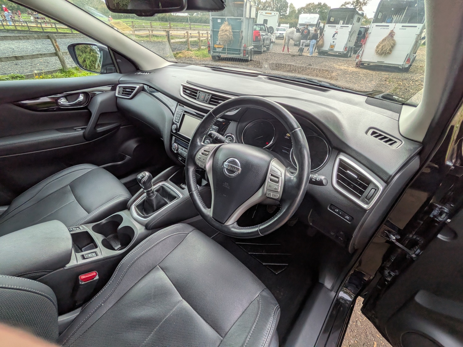 Used Nissan Qashqai 2014 for sale - 76250704: Photo 14
