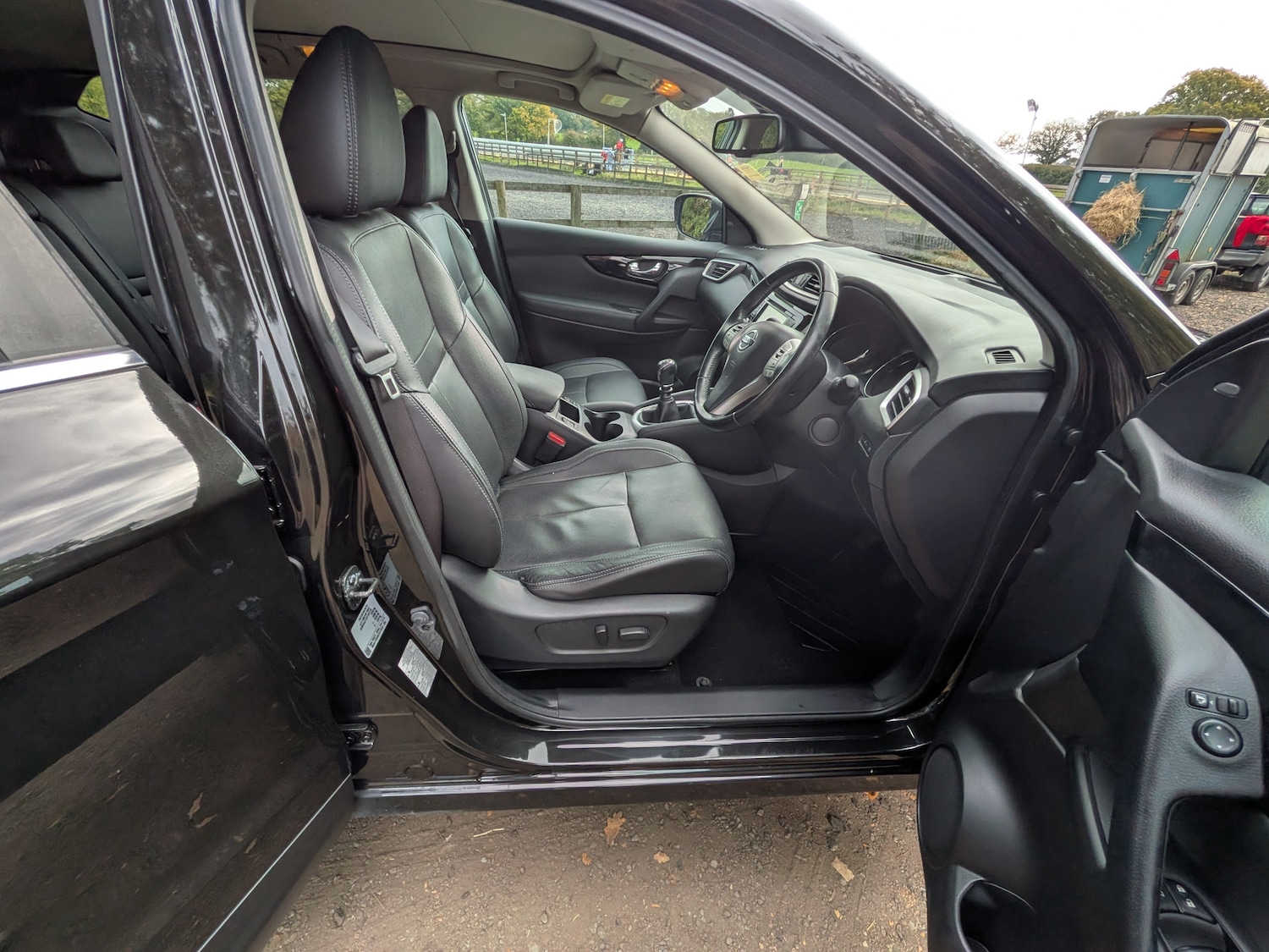 Used Nissan Qashqai 2014 for sale - 76250704: Photo 17