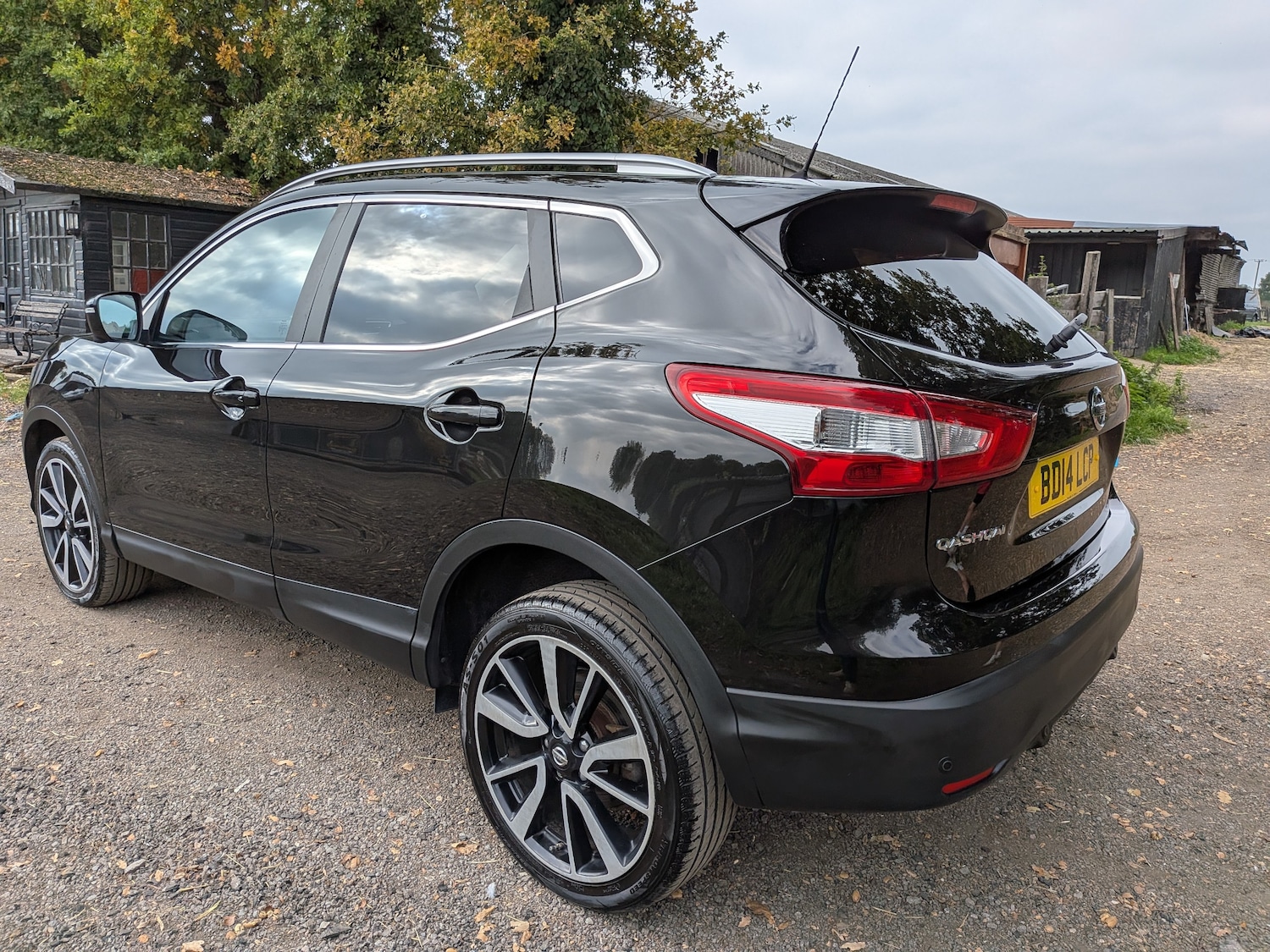 Used Nissan Qashqai 2014 for sale - 76250704: Photo 6
