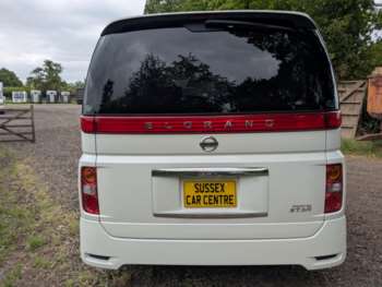 Used Nissan Elgrand 2006 for sale - 75277608: Photo