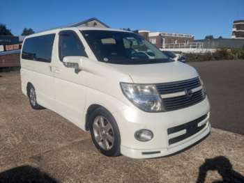 Used Nissan Elgrand 2007 for sale - 75277579: Photo