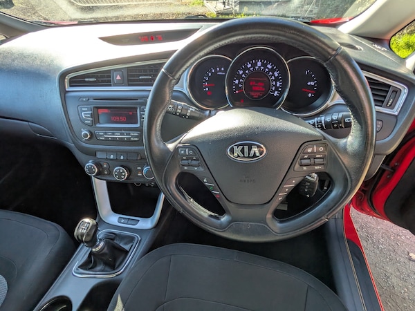Used Kia Ceed 2016 for sale - 76224946: Photo 2