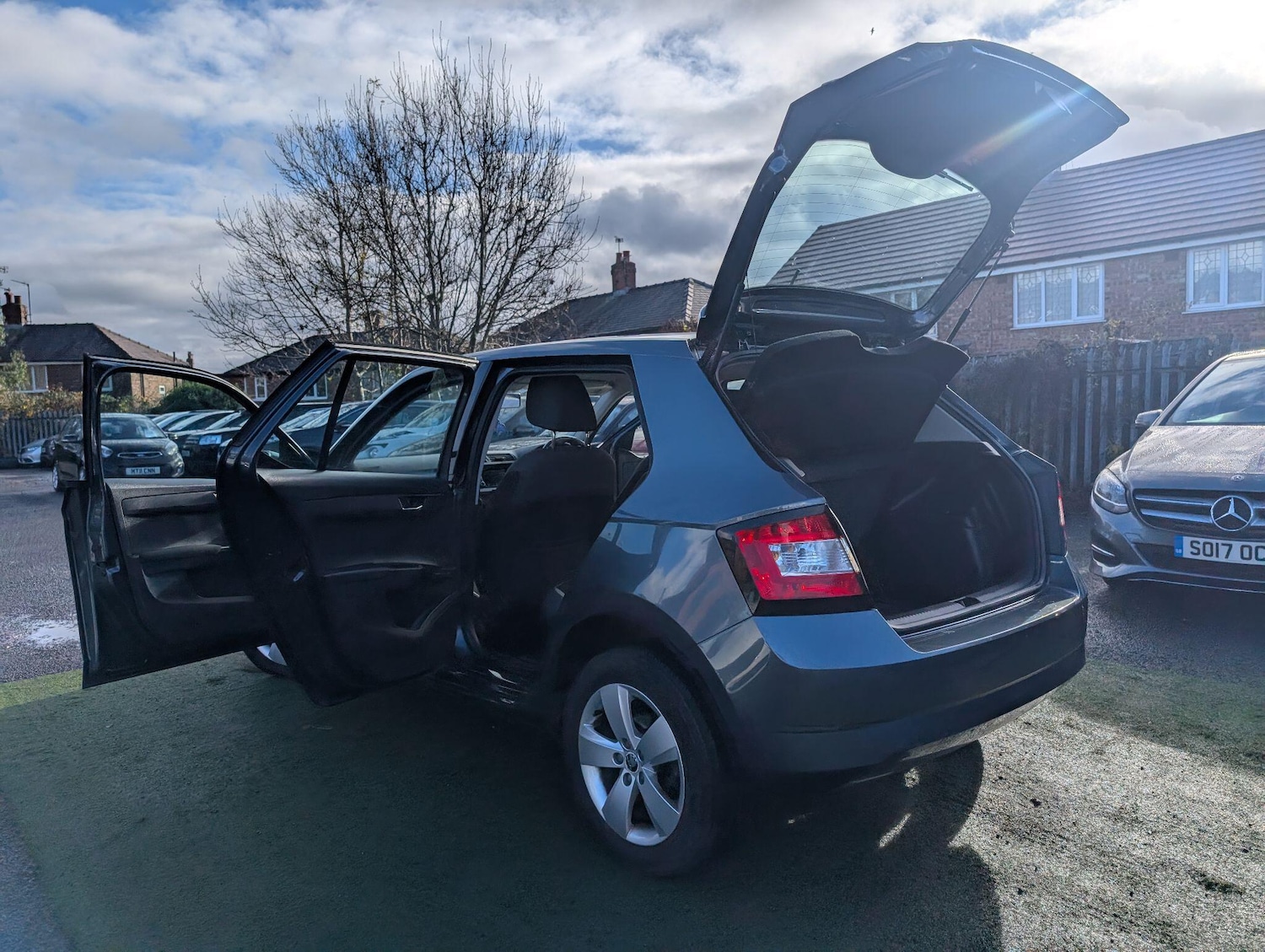 Used Skoda Fabia 2017 for sale - 76521638: Photo 3