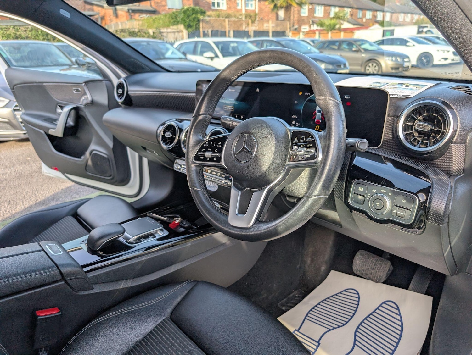 Used Mercedes-Benz A-Class for sale - 77940599: Photo 2