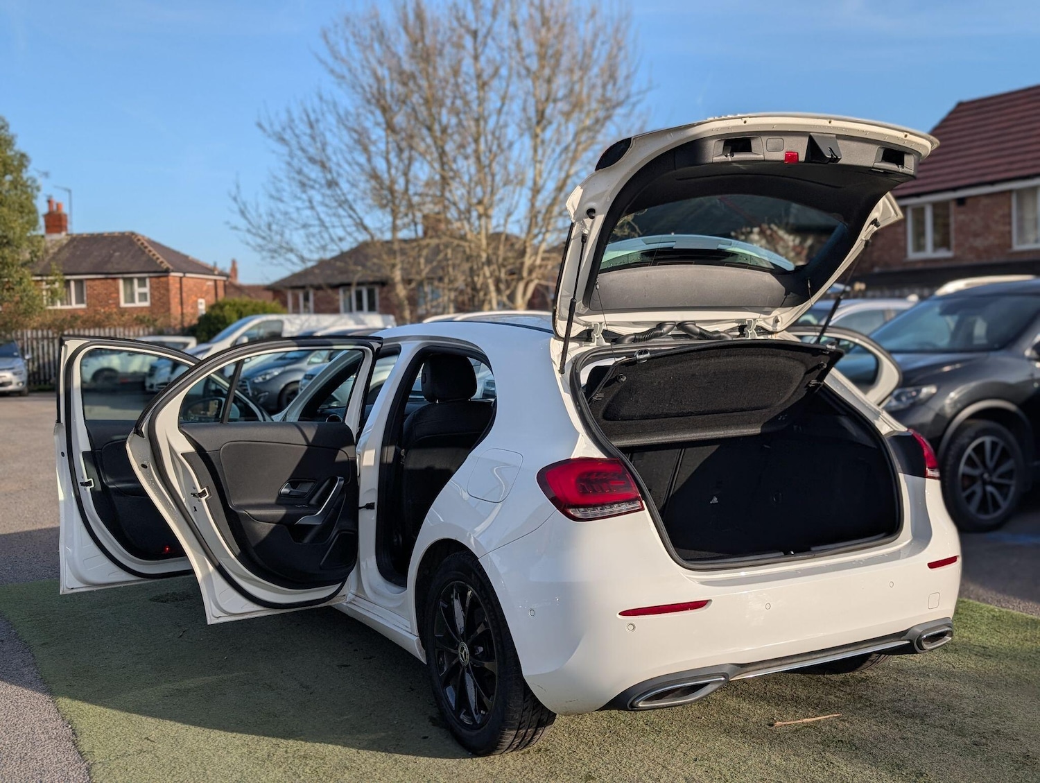 Used Mercedes-Benz A-Class for sale - 77940599: Photo 3