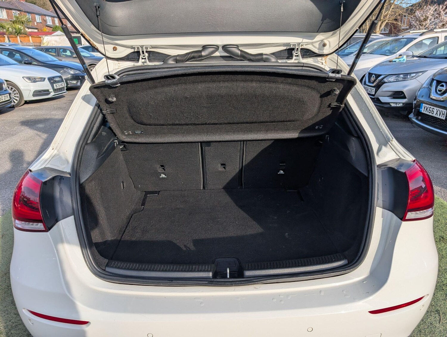 Used Mercedes-Benz A-Class for sale - 77940599: Photo 62