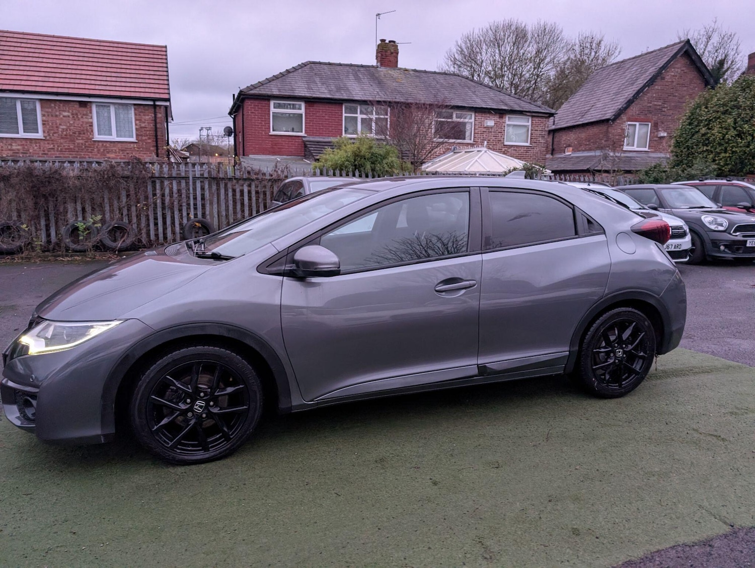 Used Honda Civic for sale - 76994937: Photo 11