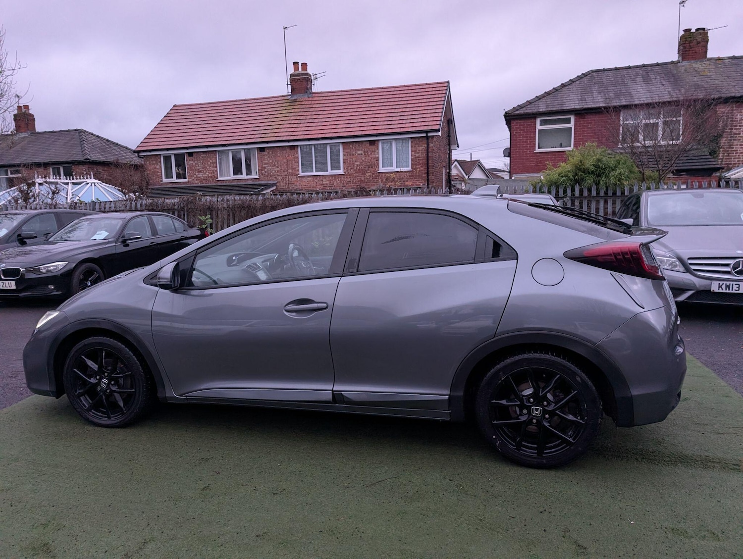 Used Honda Civic for sale - 76994937: Photo 13