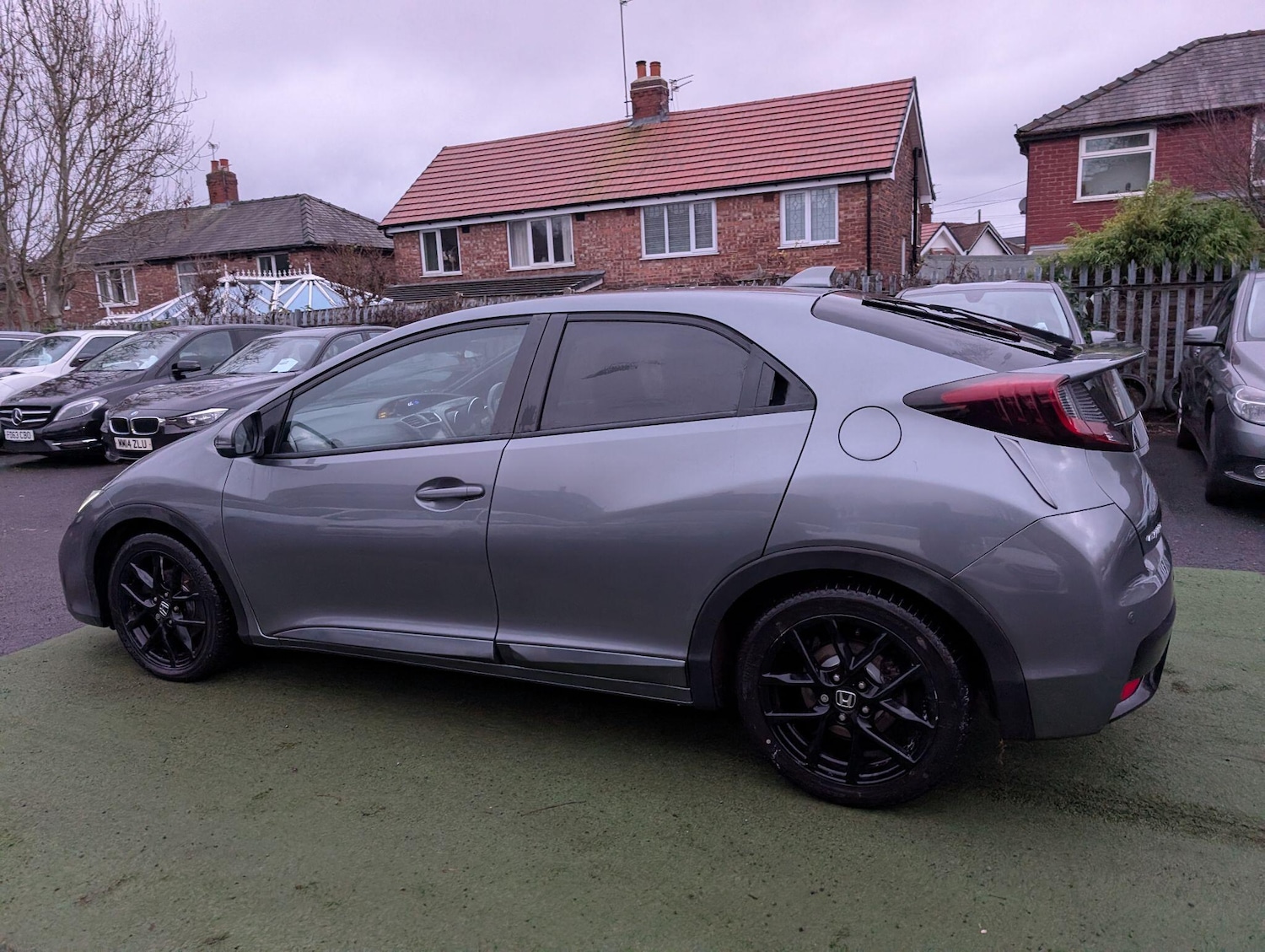 Used Honda Civic for sale - 76994937: Photo 14