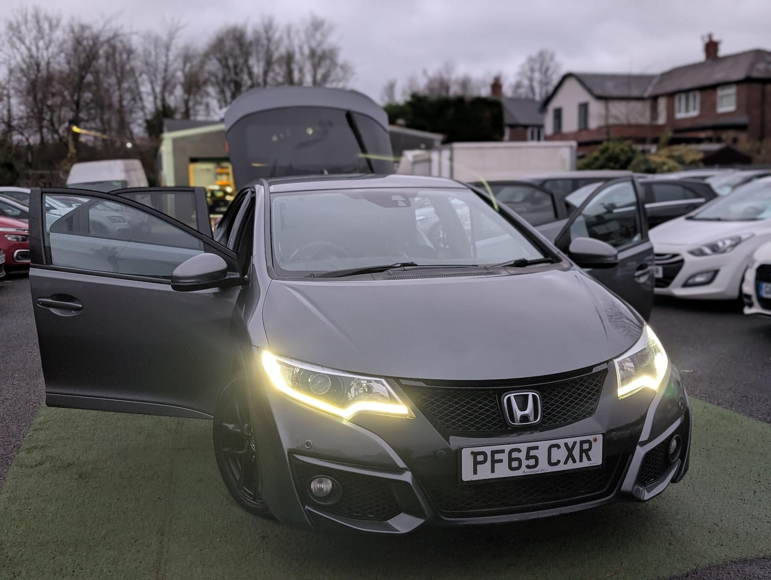 Used Honda Civic for sale - 76994937: Photo 34