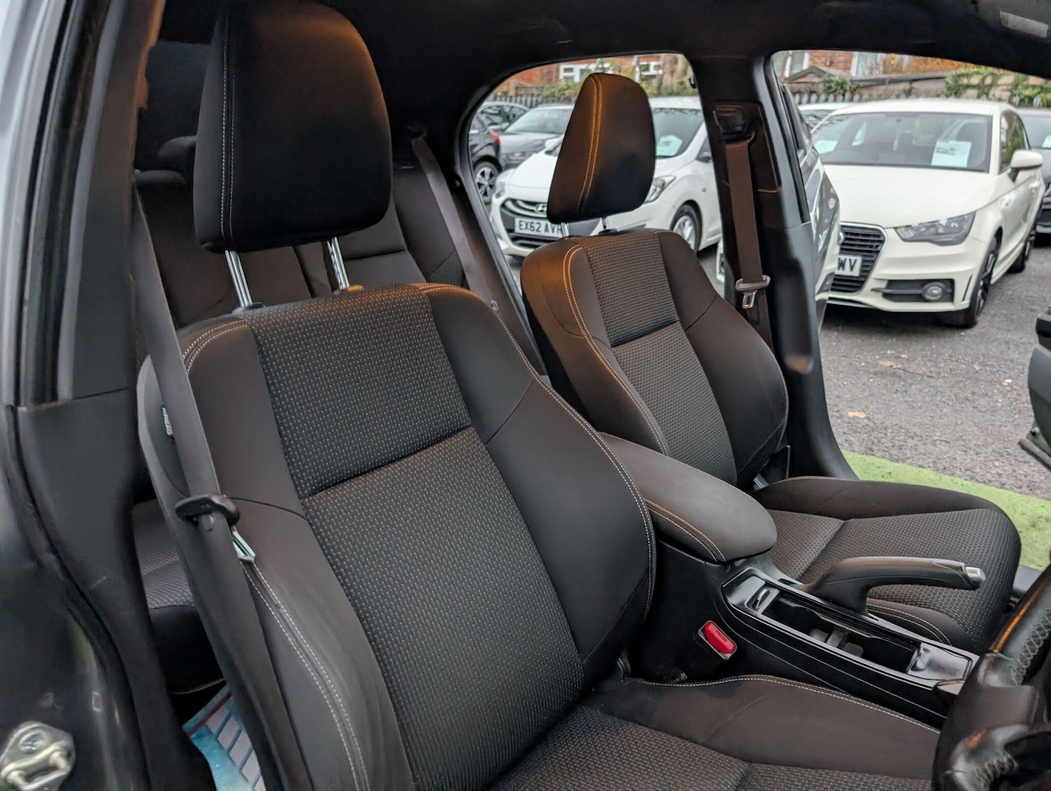 Used Honda Civic for sale - 76994937: Photo 42