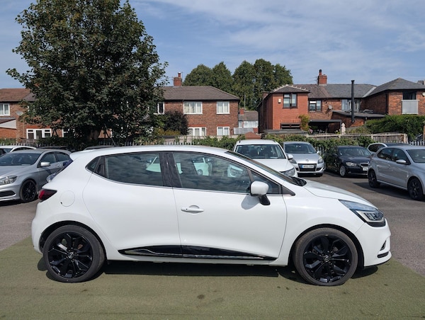 Used Renault Clio 2017 for sale - 75214396: Photo 28