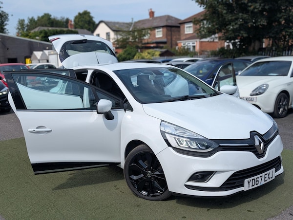 Used Renault Clio 2017 for sale - 75214396: Photo 40