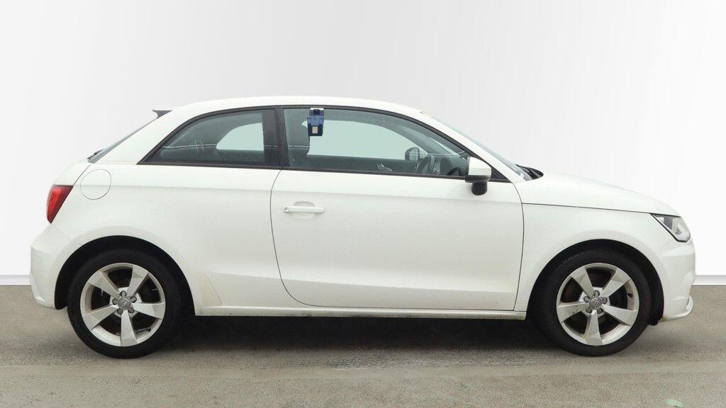 Used Audi A1 for sale - 77166429: Photo 5