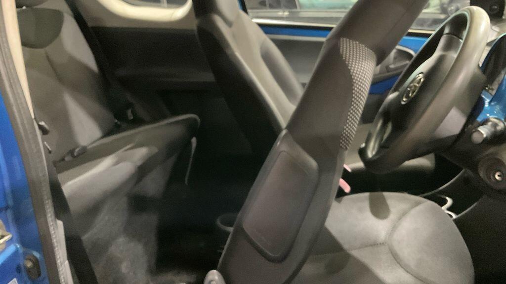 Used Toyota AYGO 2009 for sale - 77108922: Photo 20